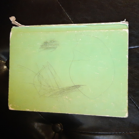 1962 The Big Honey Hunt by Stanley & Janice Berenstain - Picture 4 of 9